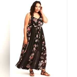 Torrid floral georgette maxi dress. Size 1x (14-16) Black/coral/green